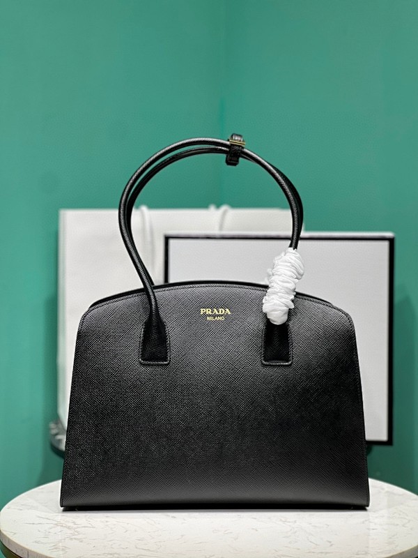 Bag P, photo 1