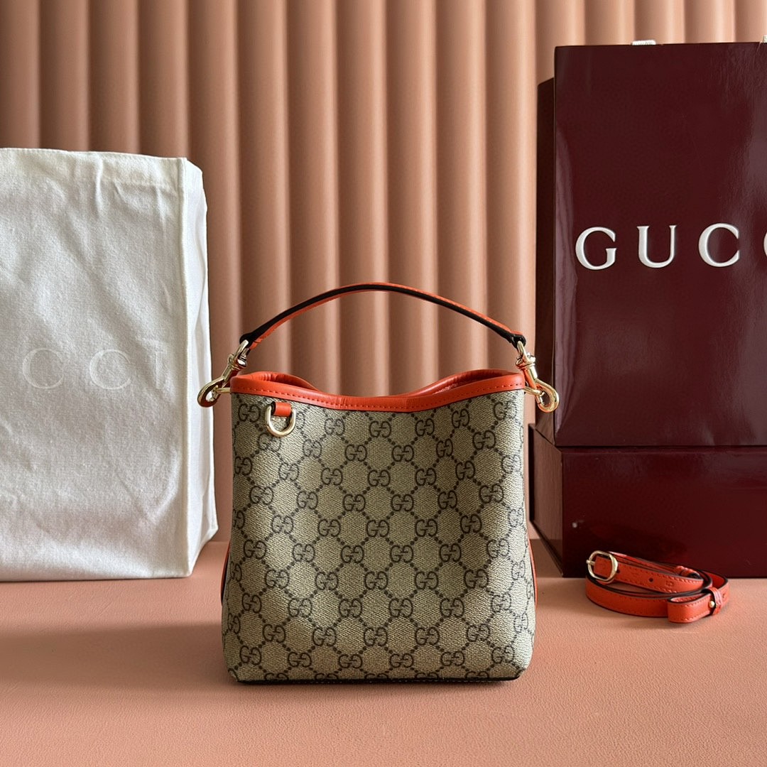 Bag G, photo 1