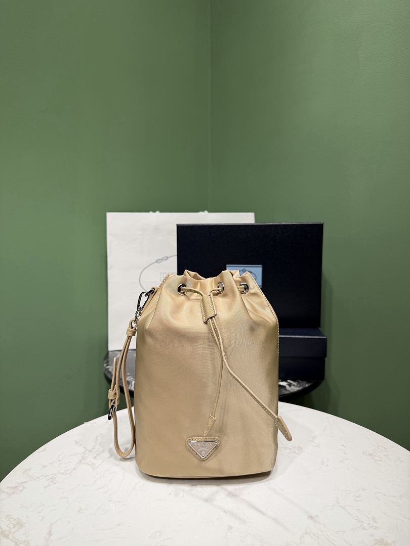 Bag P, photo 1