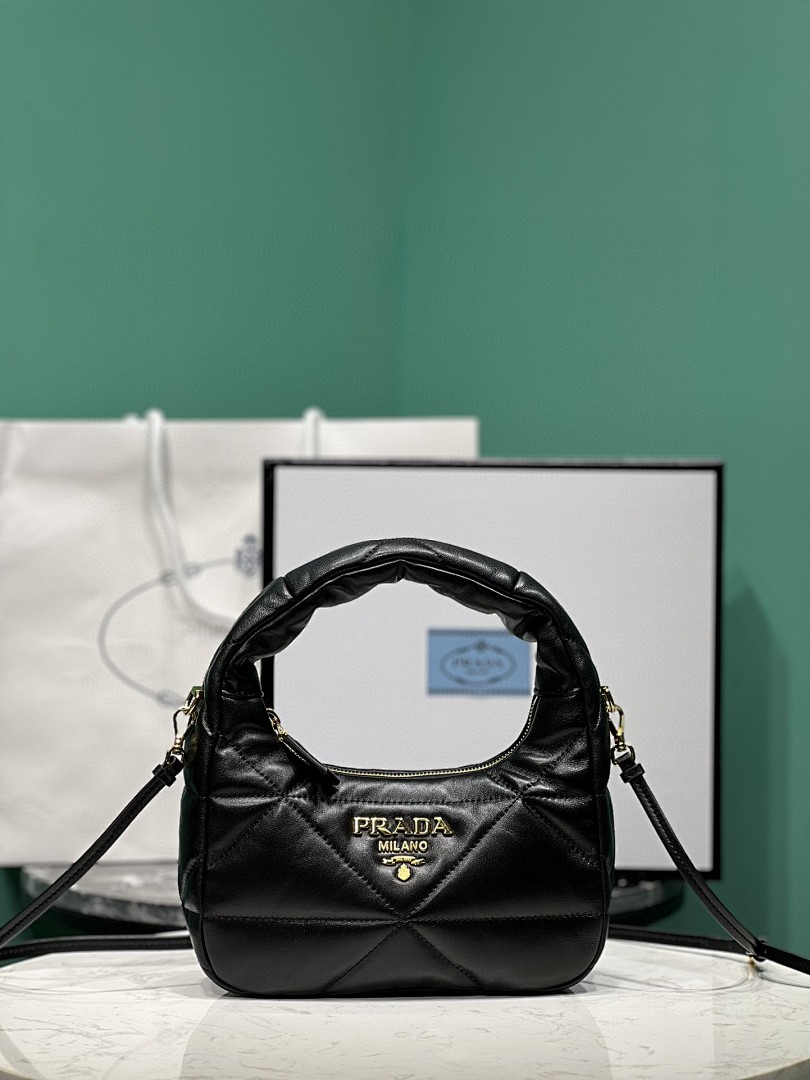 Bag P, photo 1
