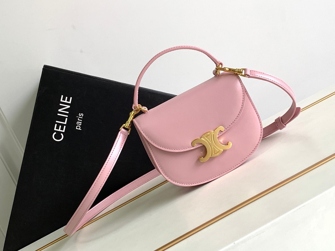 Bag C, photo 1