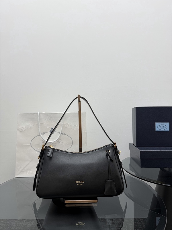 Bag P, photo 1