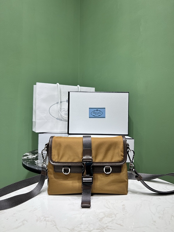 Bag P, photo 1