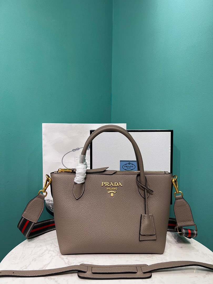 Bag P, photo 1
