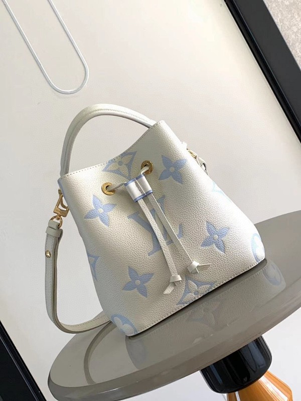 Bag L, photo 1