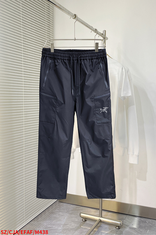 Arc'teryx Arc'teryx, photo 1