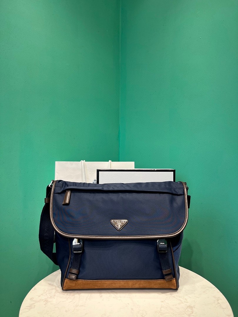 Bag P, photo 1