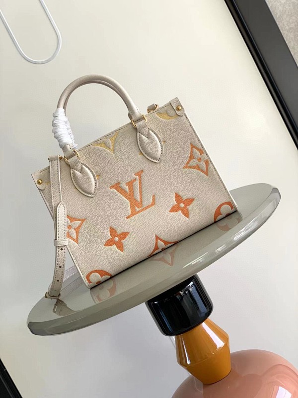 Bag L, photo 1
