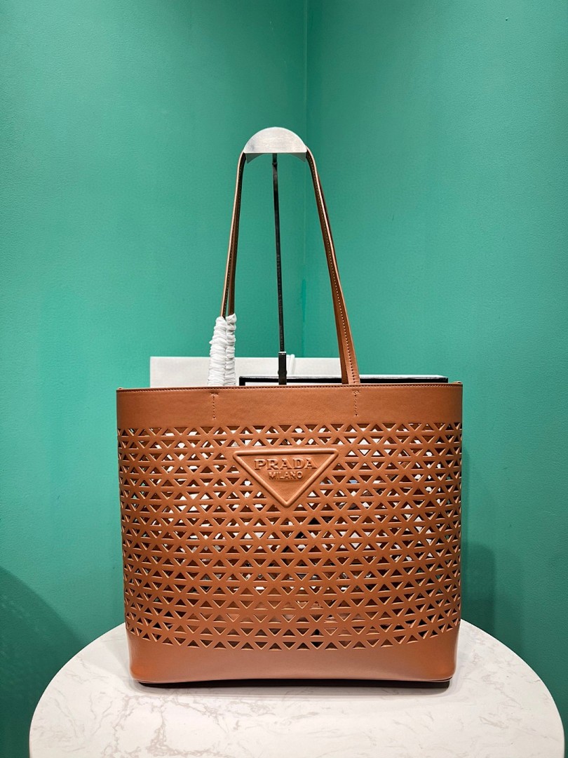Bag P, photo 1