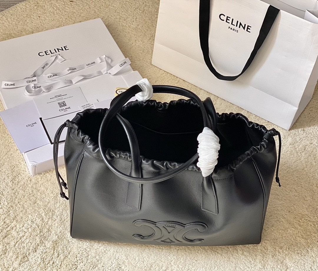 Bag C, photo 1