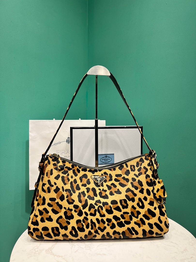 Bag P, photo 1