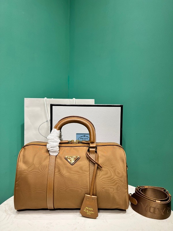 Bag P, photo 1