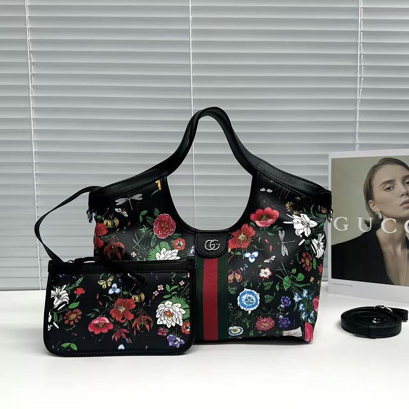 Bag G, photo 1
