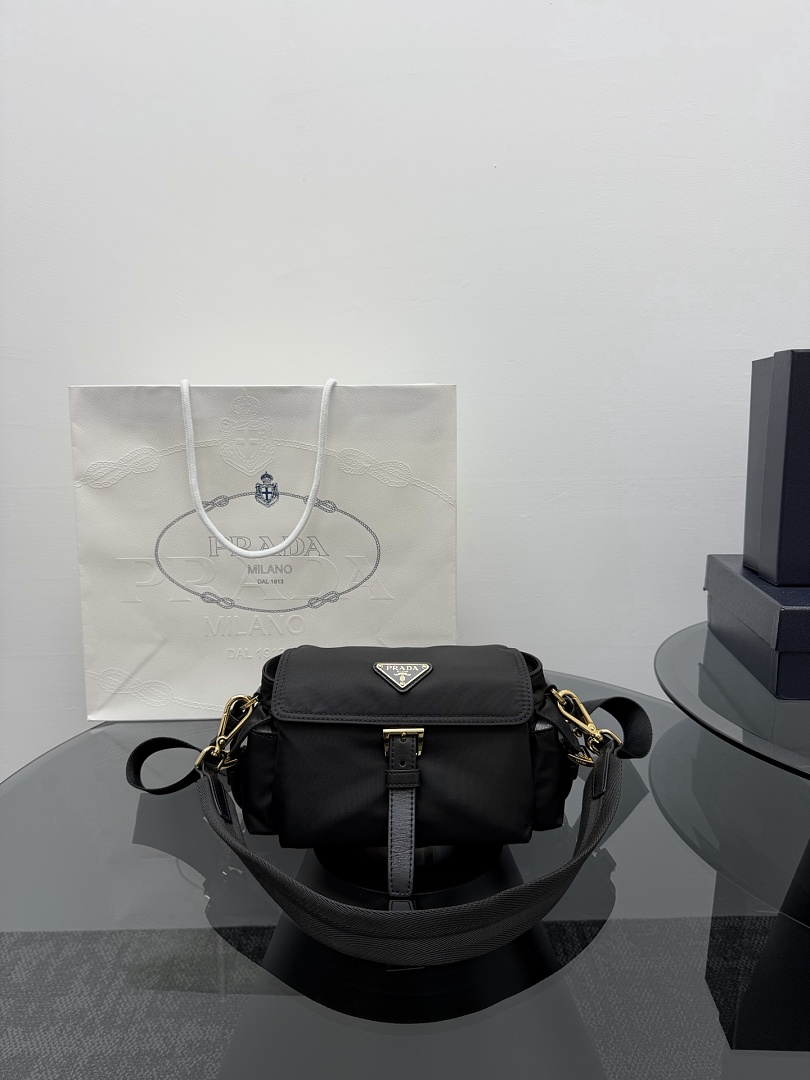 Bag P, photo 1