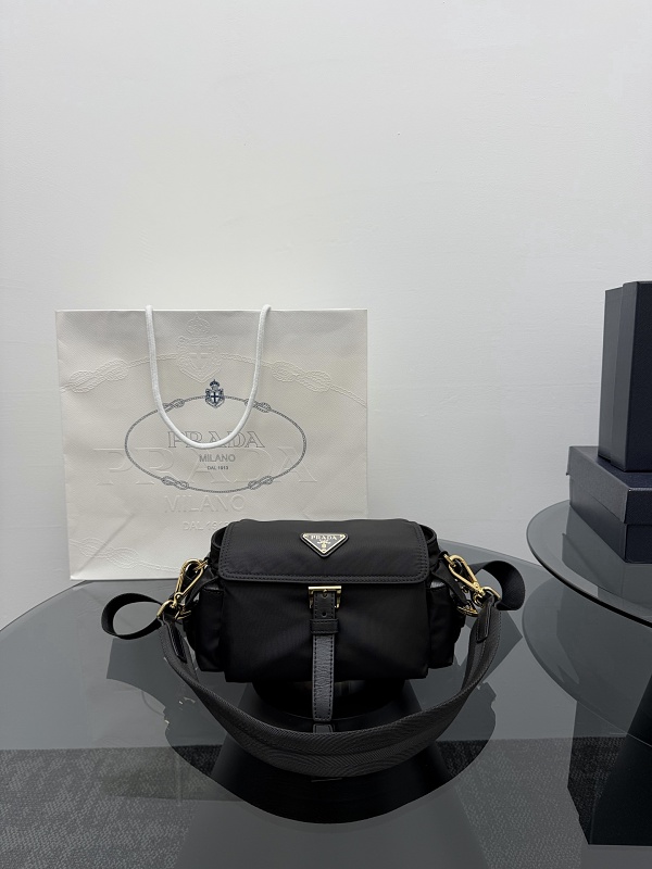 Bag P, photo 1