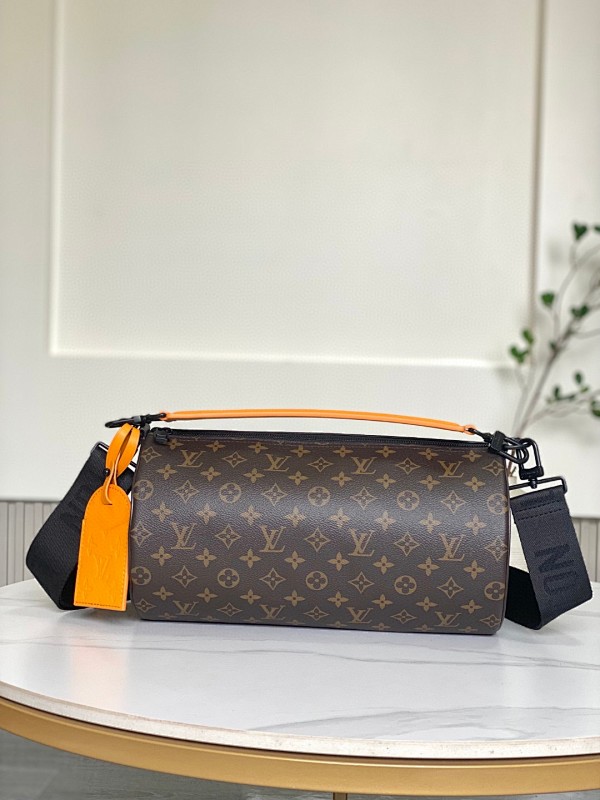 Bag L, photo 1
