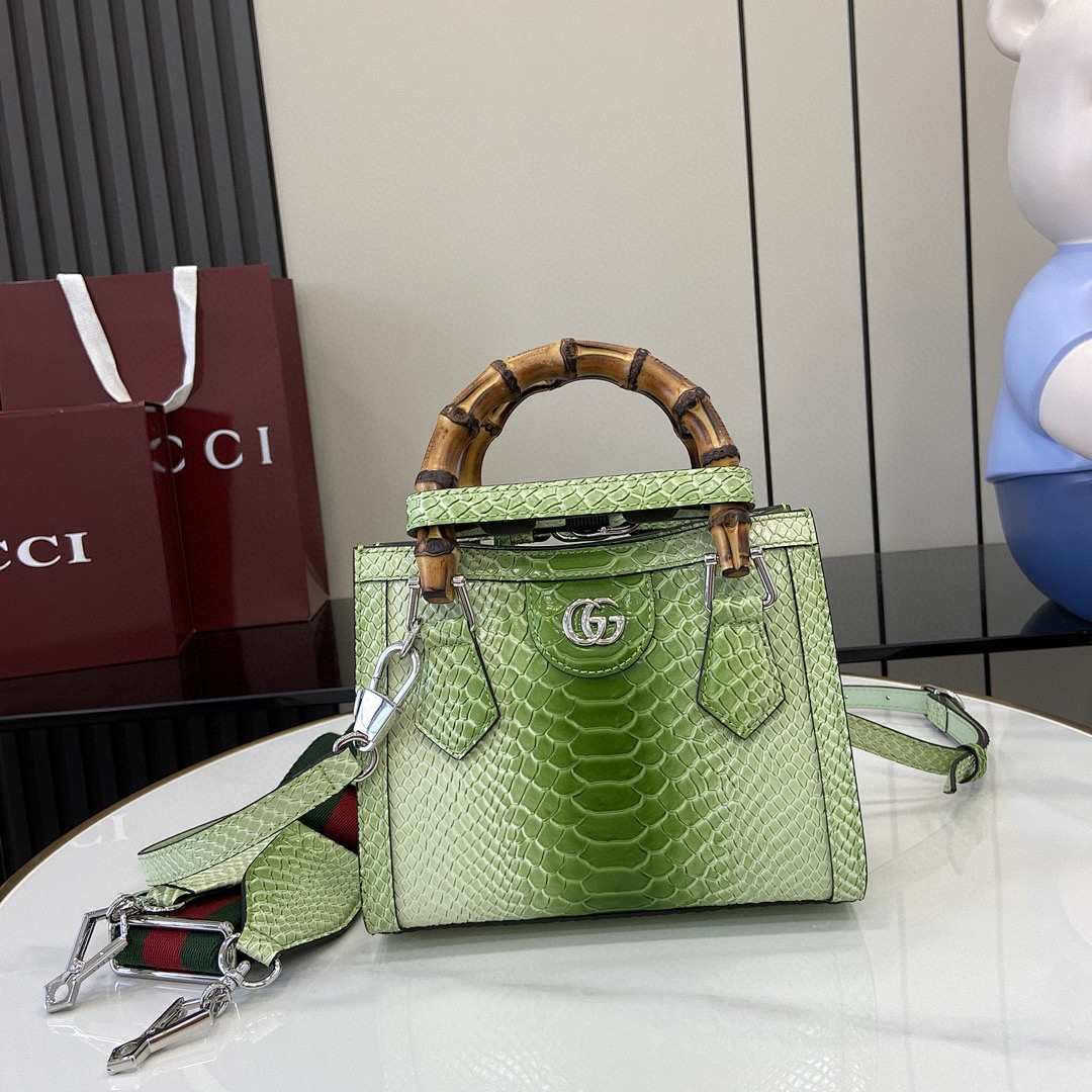 Bag G, photo 1