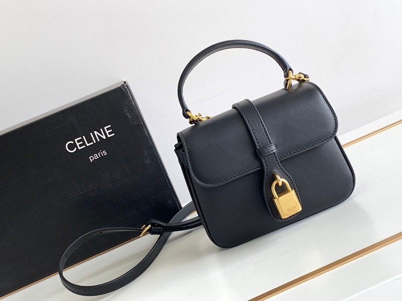 Bag C, photo 1