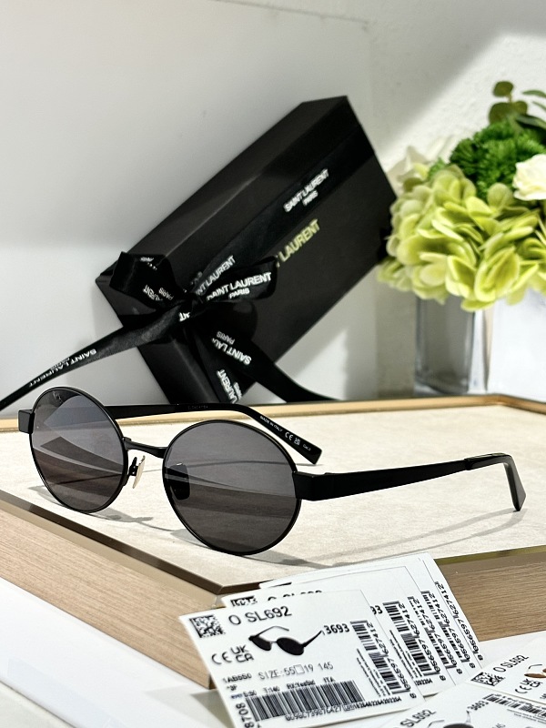 【Glasses 【Glasses, photo 1