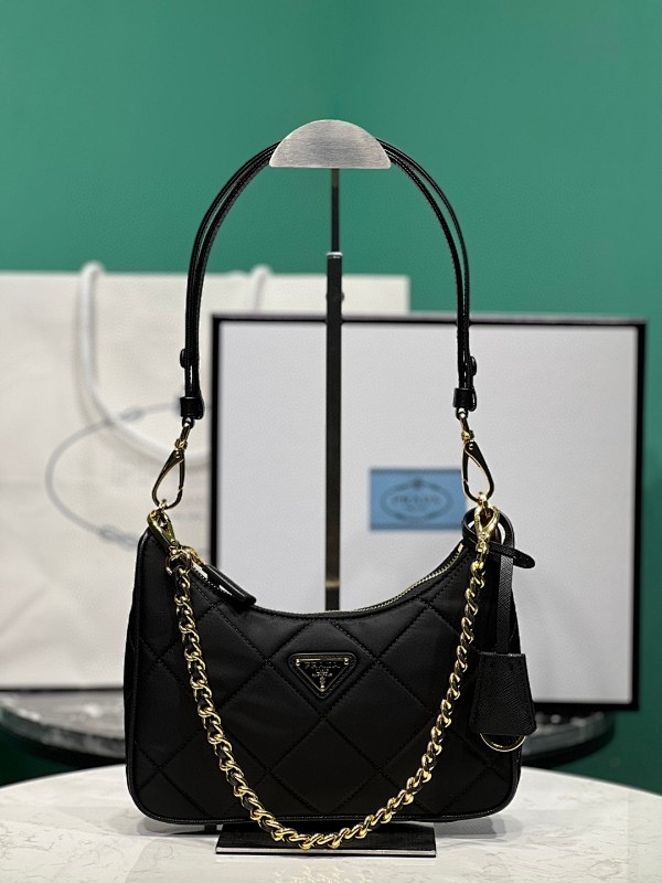 Bag P, photo 1