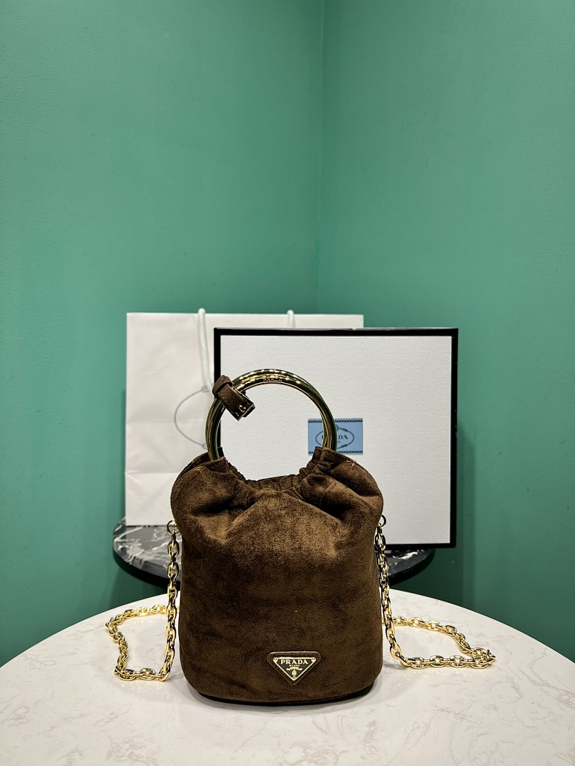 Bag P, photo 1