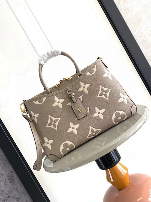 Bag L, photo 1