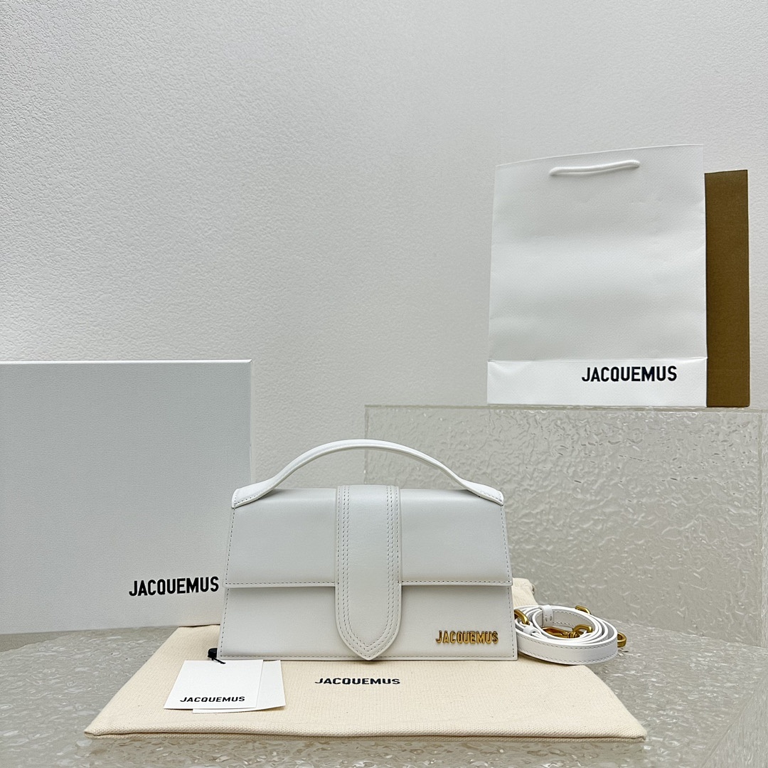 Other J, photo 1