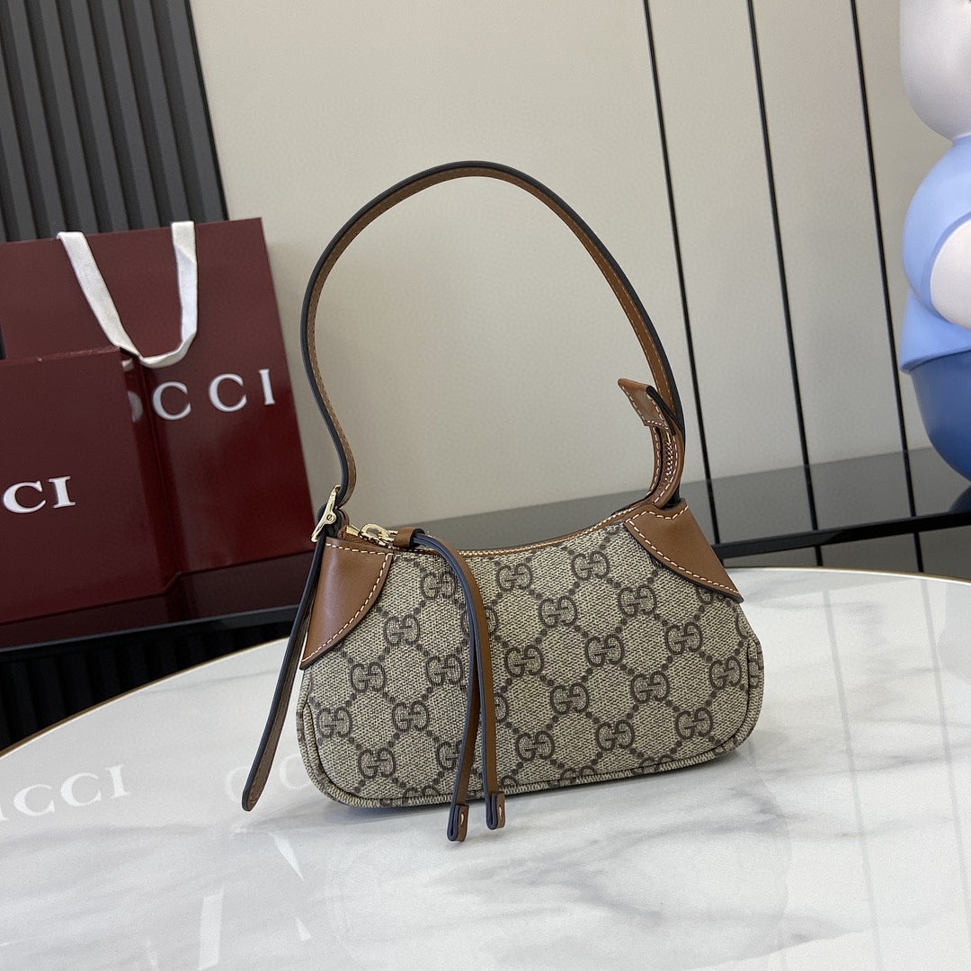 Bag G, photo 1