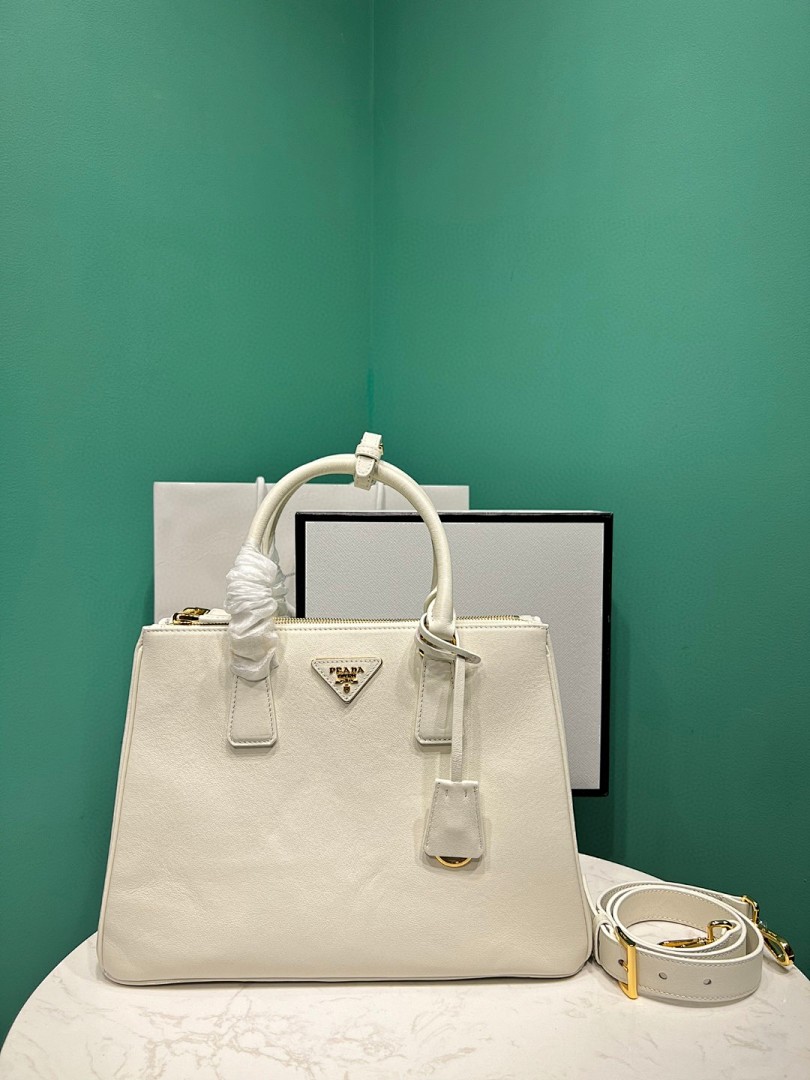Bag P, photo 1