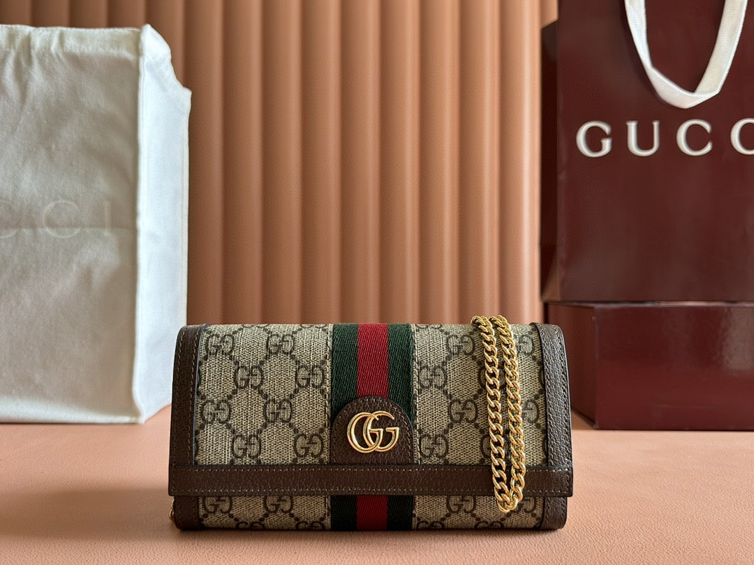 Bag G, photo 1