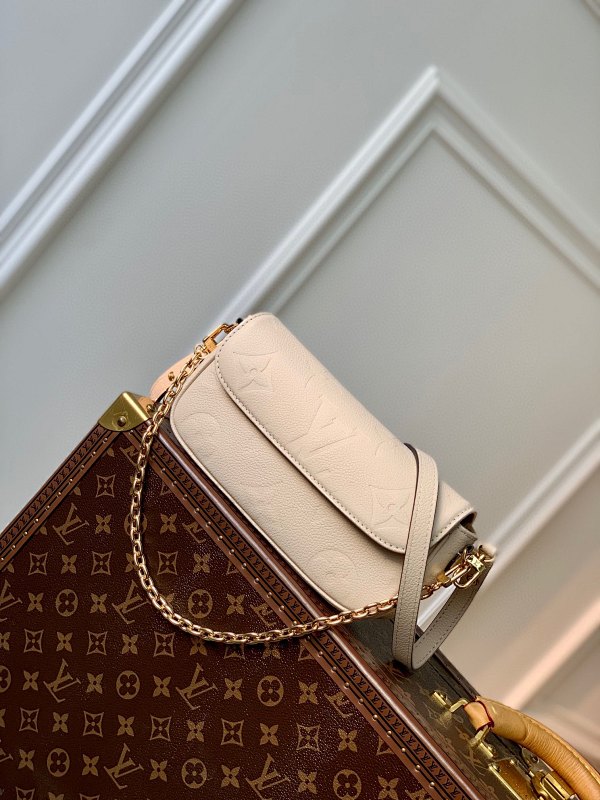 Bag L, photo 1