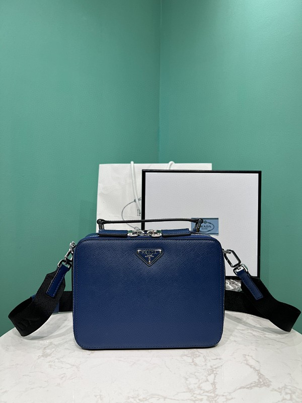 Bag P, photo 1