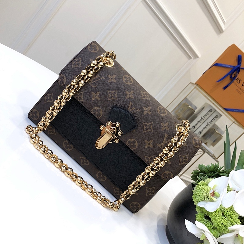 Bag 1V, photo 1