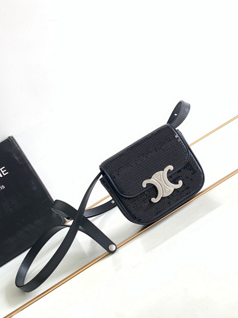 Bag C, photo 1