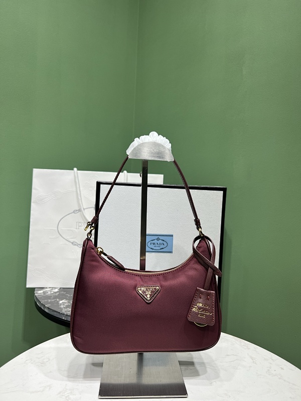 Bag P, photo 1