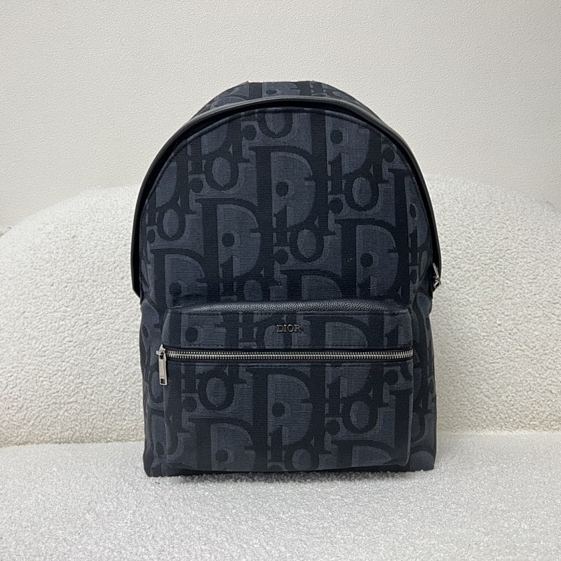 Other D, photo 1