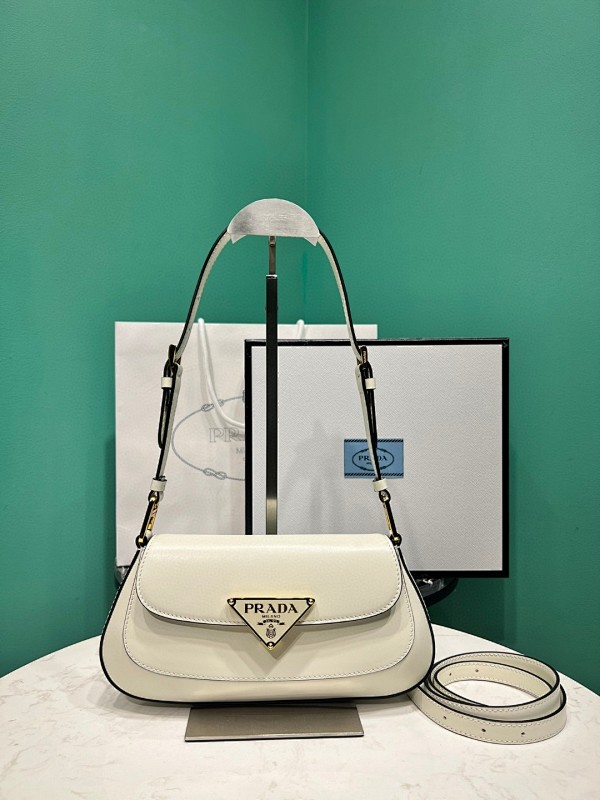 Bag P, photo 1