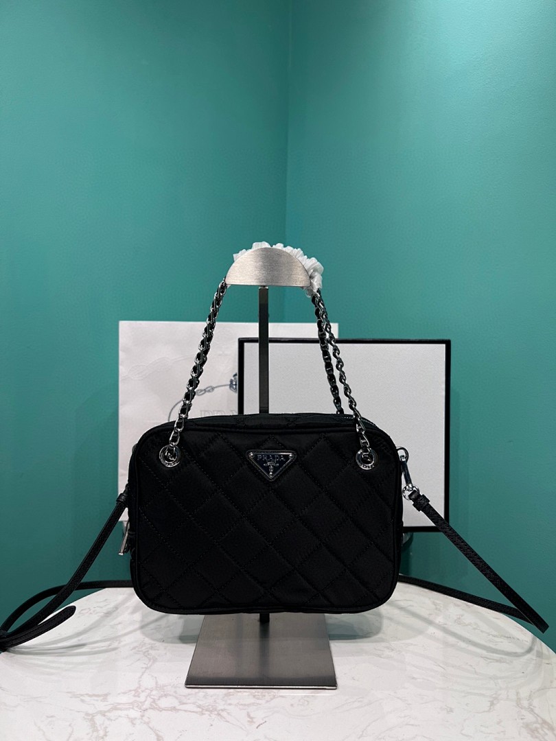 Bag P, photo 1