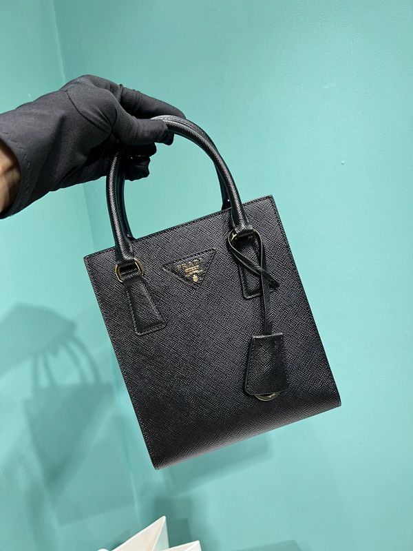 Bag P, photo 1