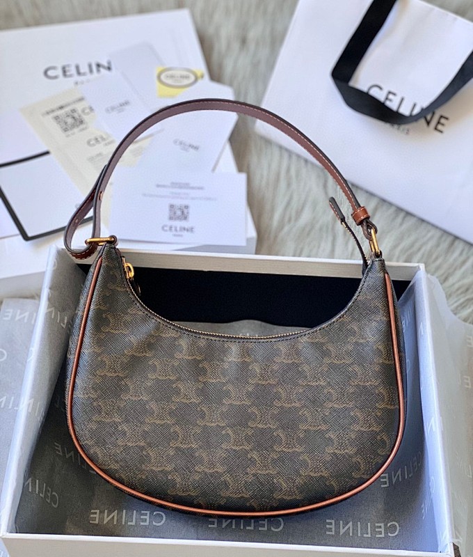 Bag C, photo 1