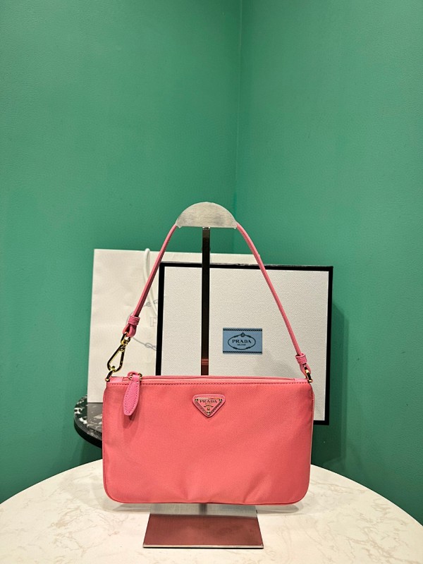 Bag P, photo 1