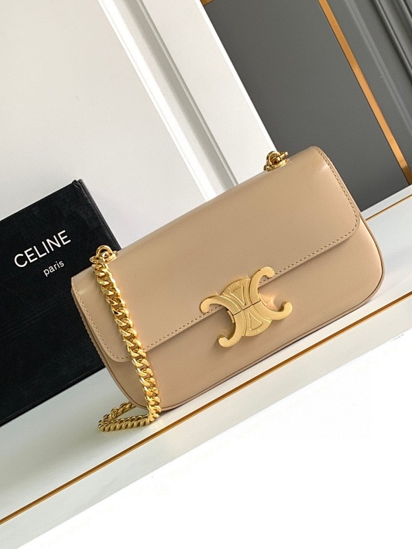Bag C, photo 1