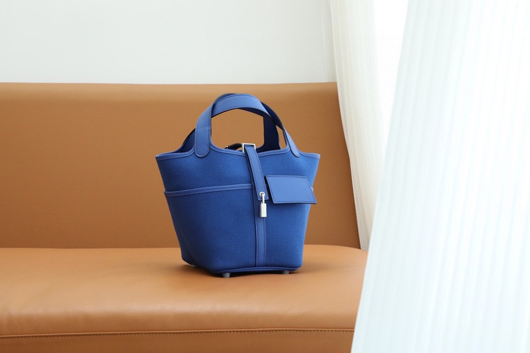 Bag HM, photo 1