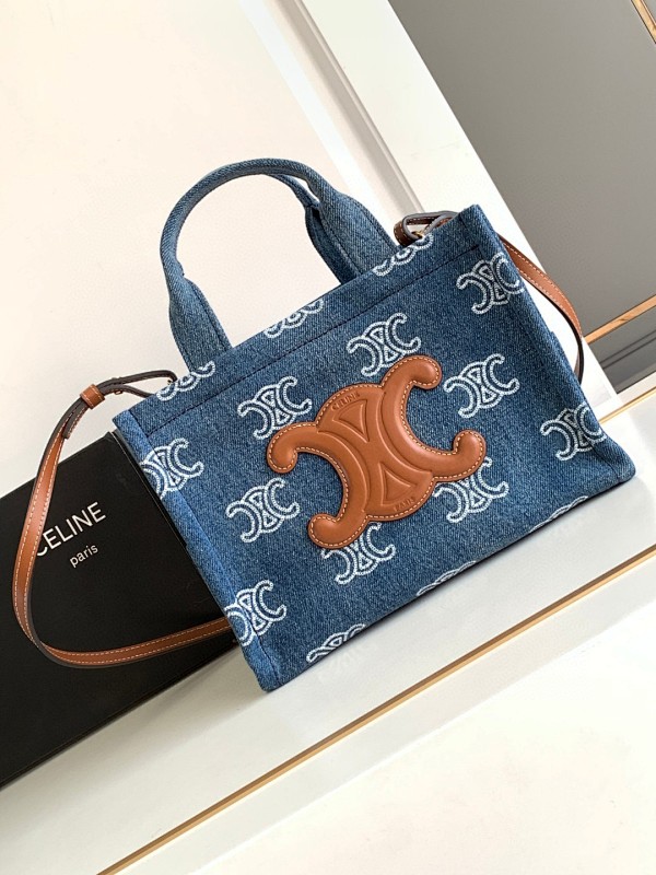 Bag C, photo 1