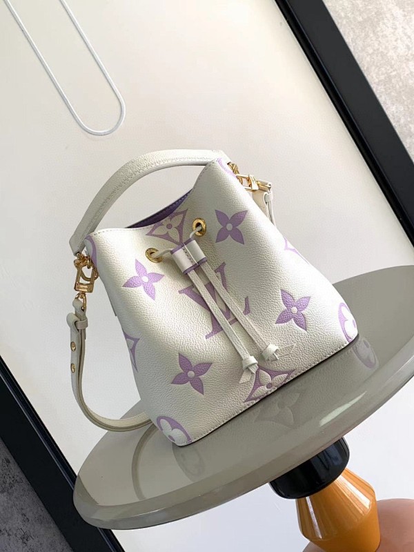 Bag L, photo 1