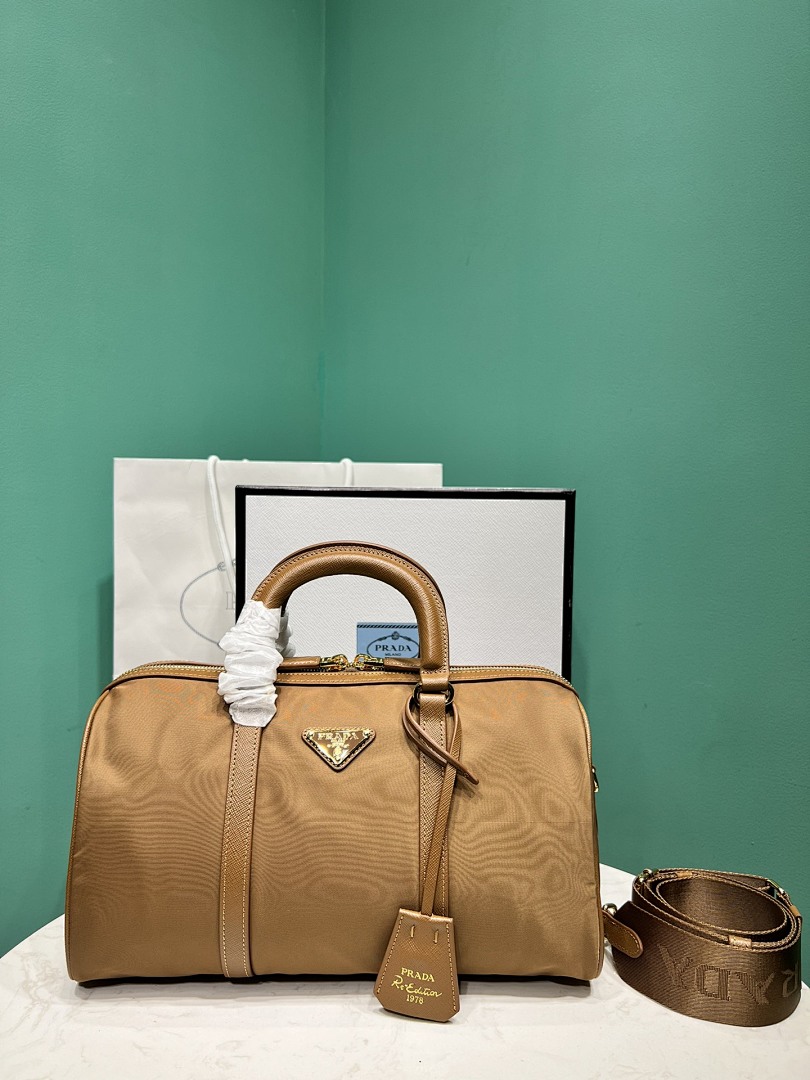 Bag P, photo 1