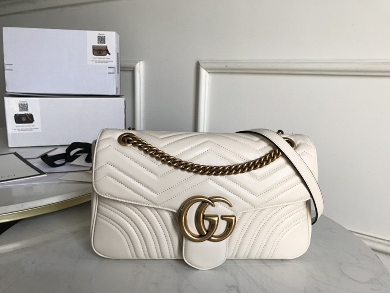G, photo 1