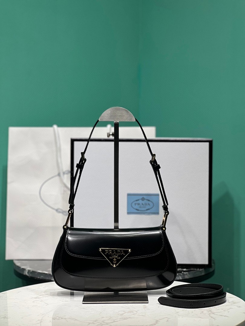 Bag P, photo 1