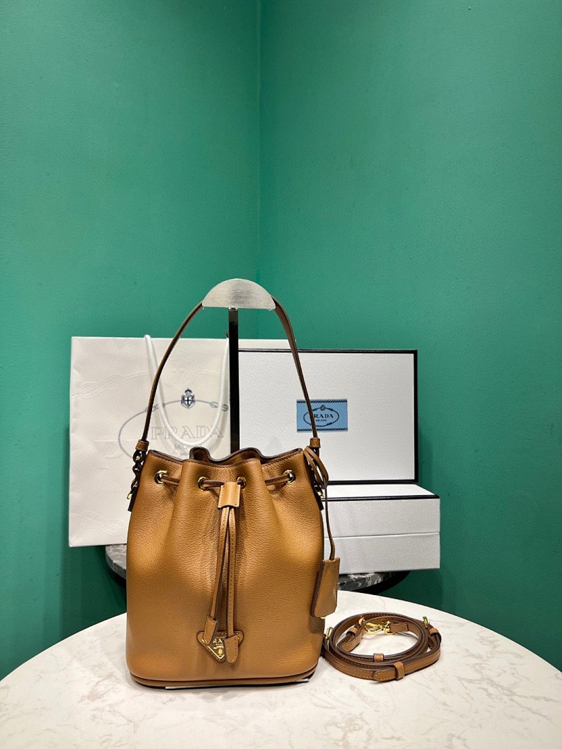 Bag P, photo 1
