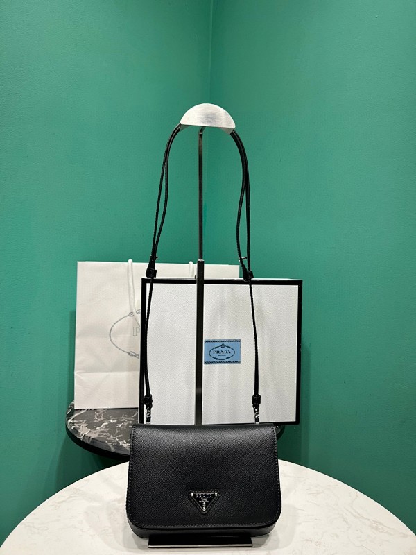 Bag P, photo 1